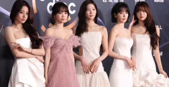 LE SSERAFIM cover art