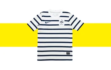 France Away 2011/12 cover art